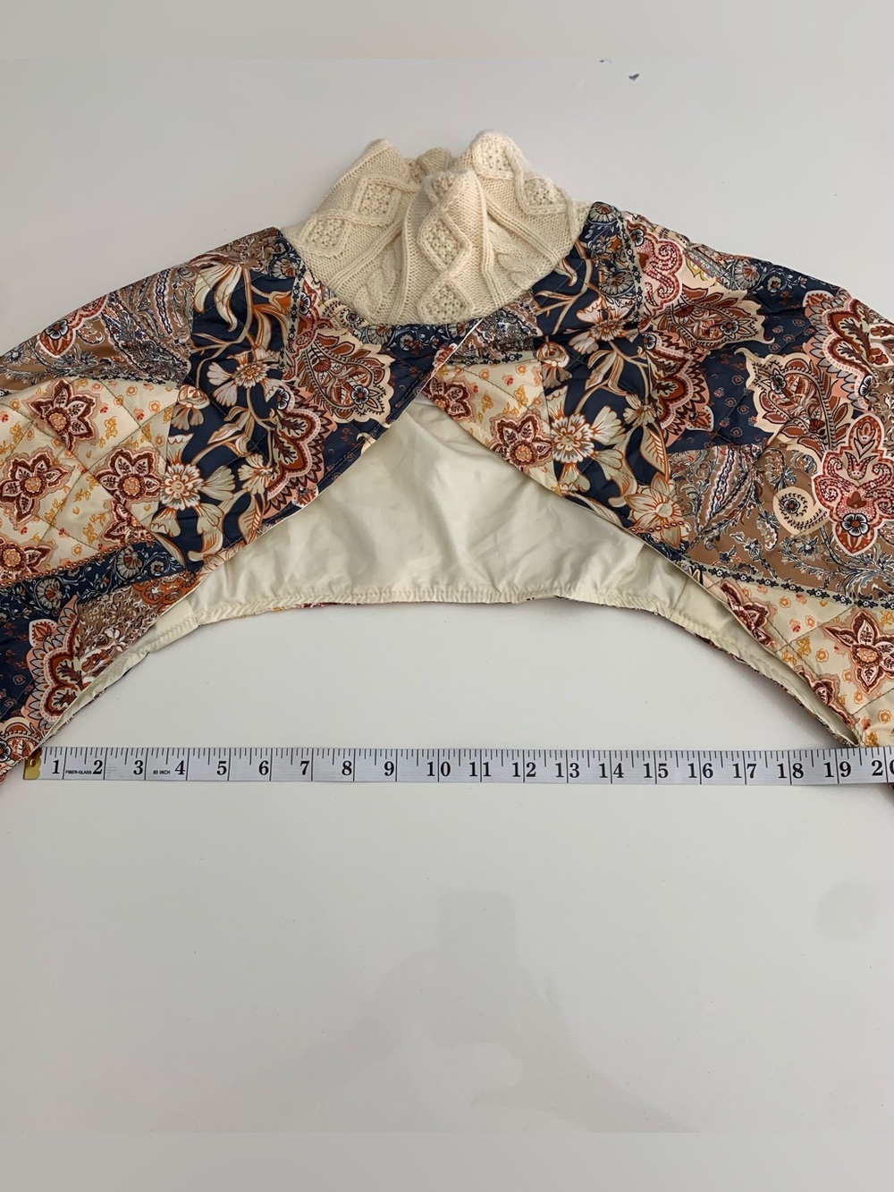 House of Harlow 1960 Boho Floral Quilted Bolero Shrug with Cream Knit Collar OS - Picture 6 of 6